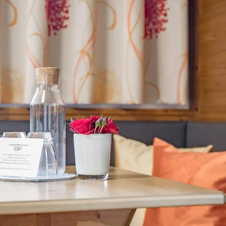 לינה וארוחת בוקר Corso's Annabell - זולדן