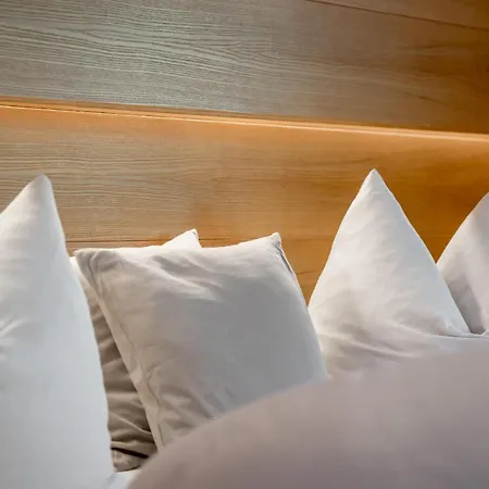 לינה וארוחת בוקר Corso's Annabell - זולדן