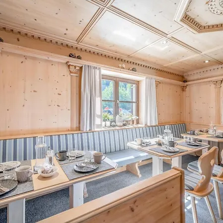 Corso's Annabell - Oda ve Kahvaltı