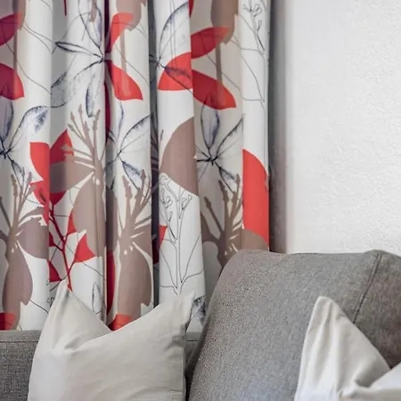 Corso's Annabell - Bed and Breakfast Ζόλντεν